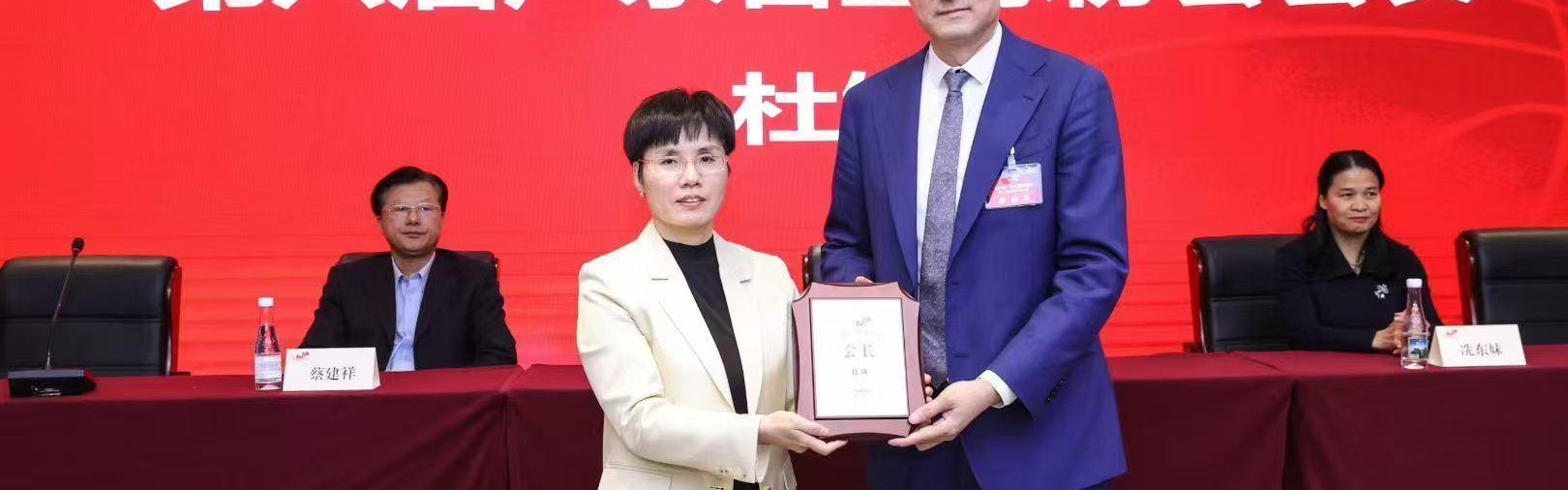 世界杯手机直播app下载-媒体人：广东华南虎主帅杜锋当选第六届广东省篮球协会会长